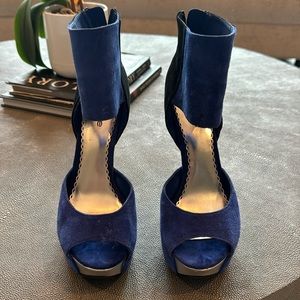 Bebe mia suede heels